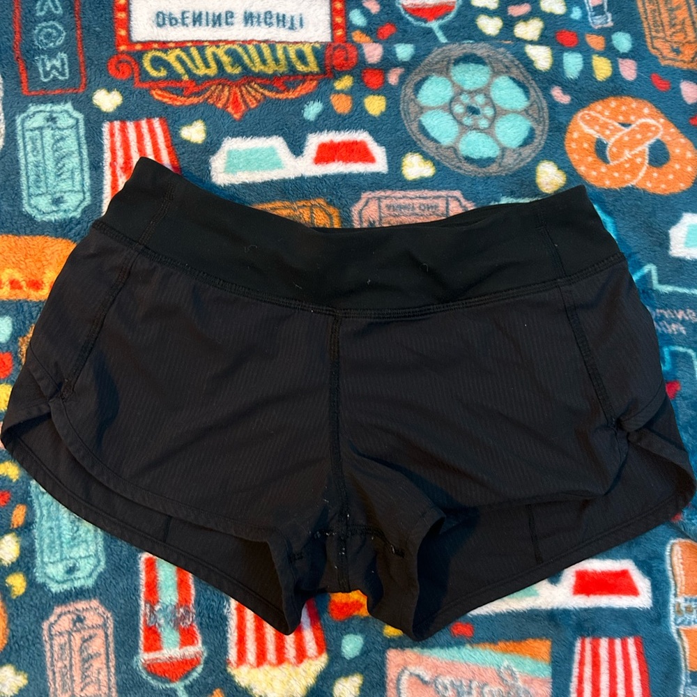 BLACK IVVIVA/ LULULEMON SPEED UP SHORTS